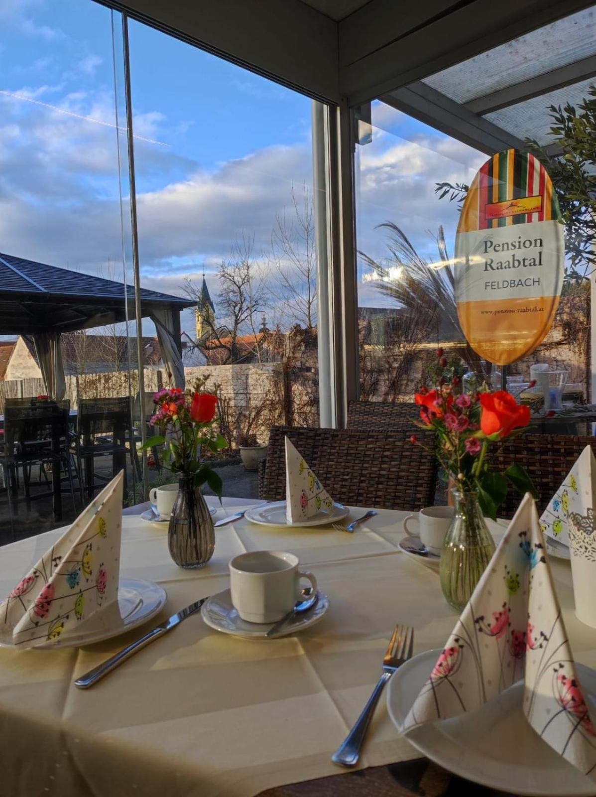 Hotel & Fruehstueckspension Raabtal Feldbach  Dış mekan fotoğraf