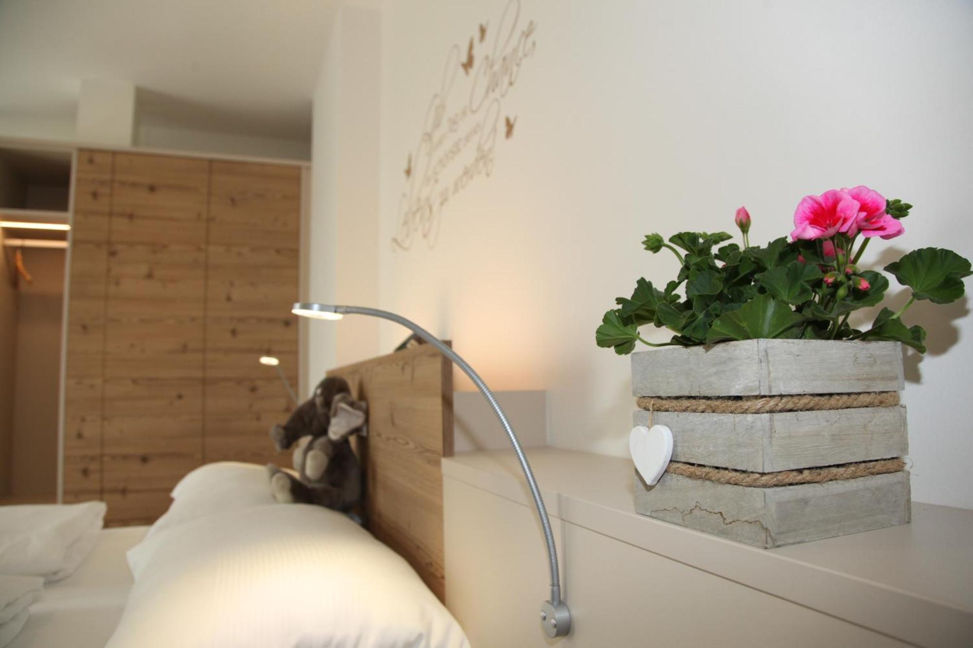 Hotel & Fruehstueckspension Raabtal Feldbach  Dış mekan fotoğraf